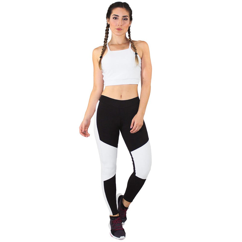 Conjunto Fitness Cropped Branco + Calça Fitness Preto Com Detalhe Branco