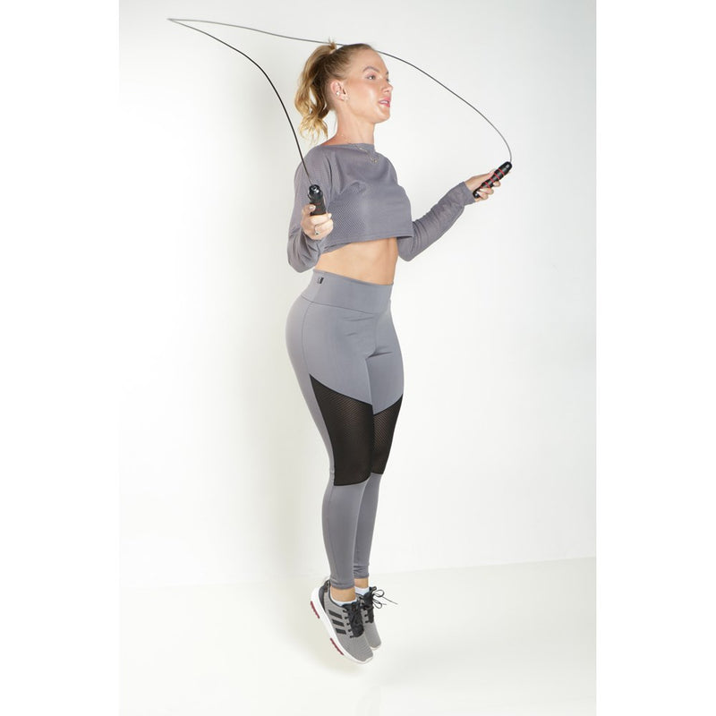 Conjunto Fitness Calça Legging com Tela DryFit e Cropped de Tela Manga Longa Cinza Aço